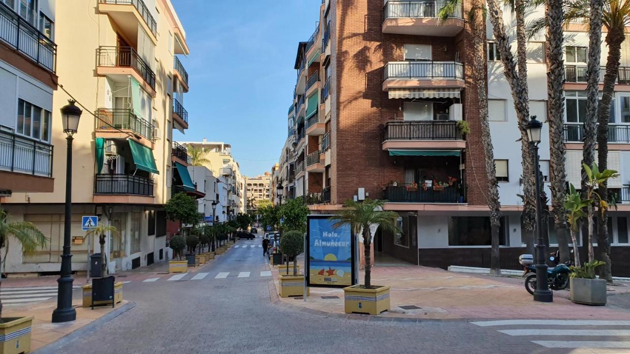Tropical Avenida Andalucia Apartamento Almuñécar Exterior foto